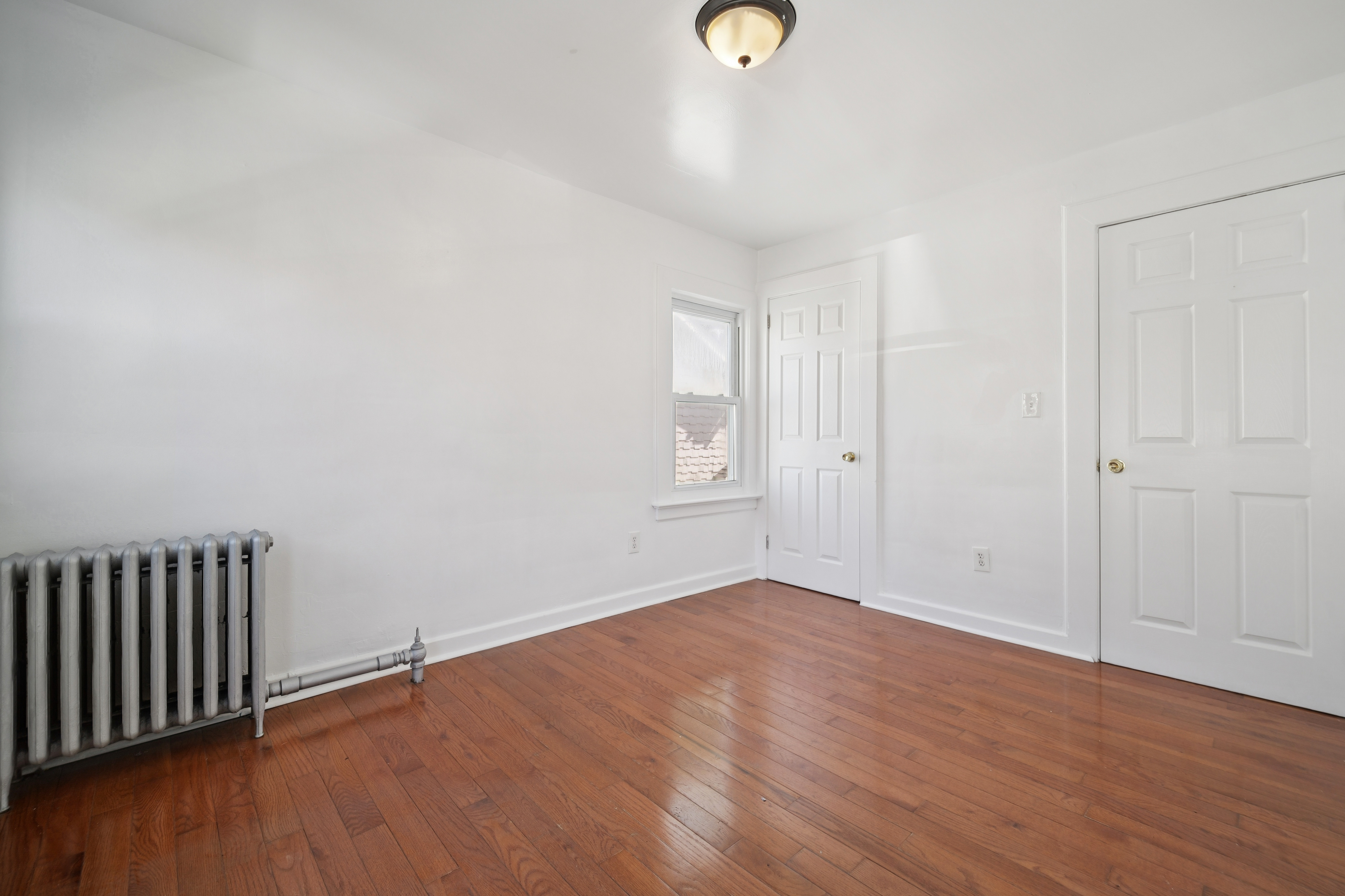436 DeWitt Ave 