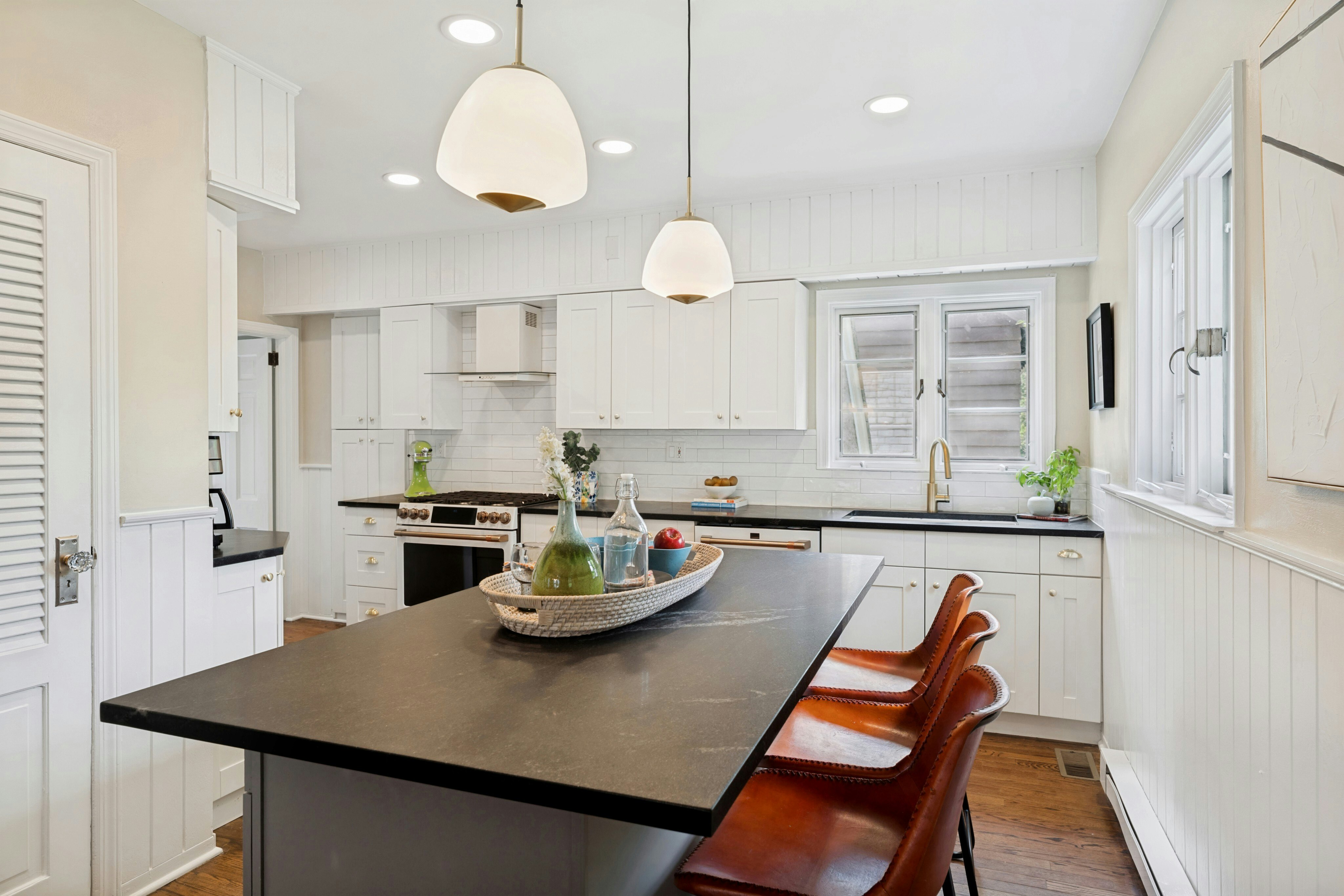 23 Broadview Avenue 
