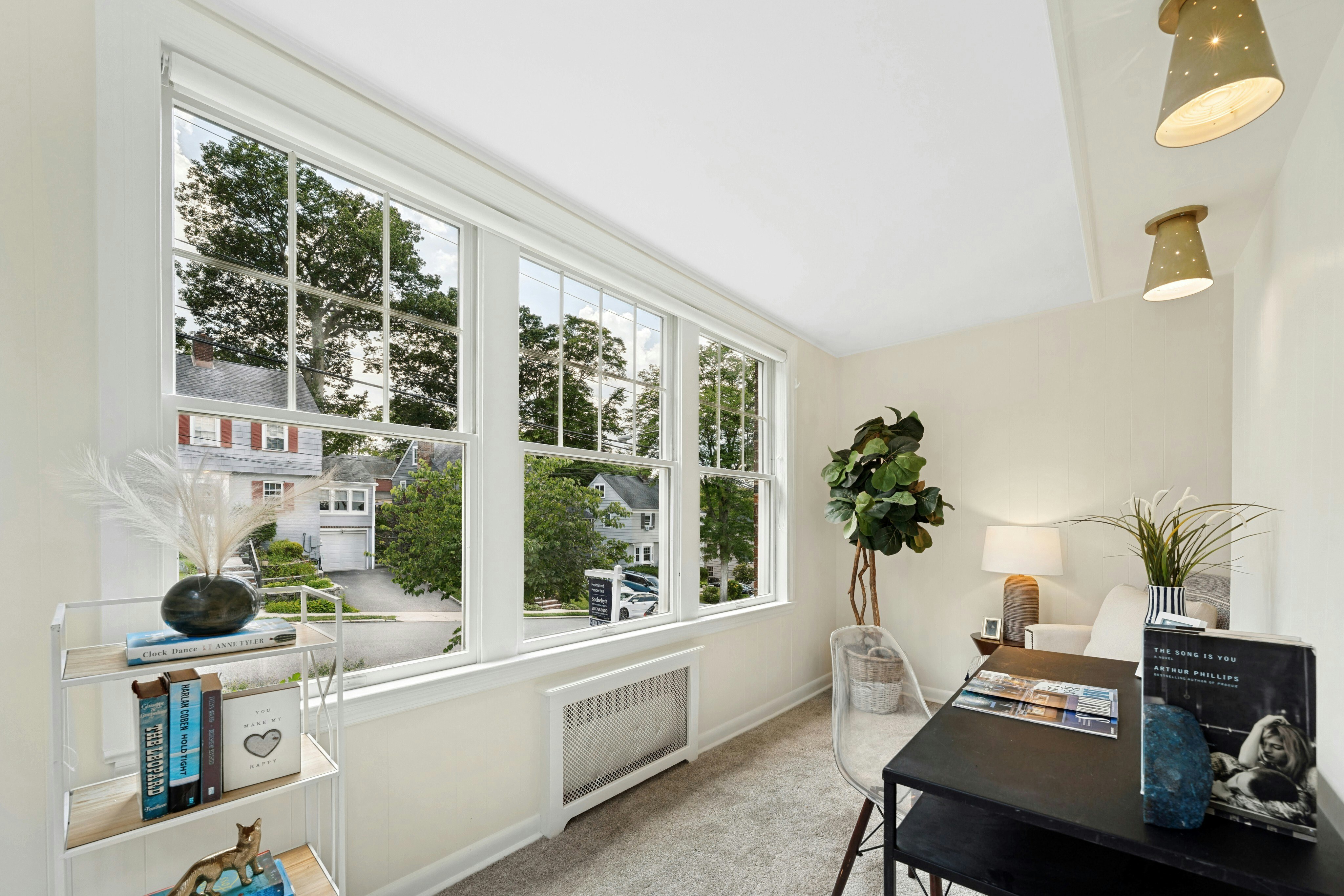 23 Broadview Avenue 