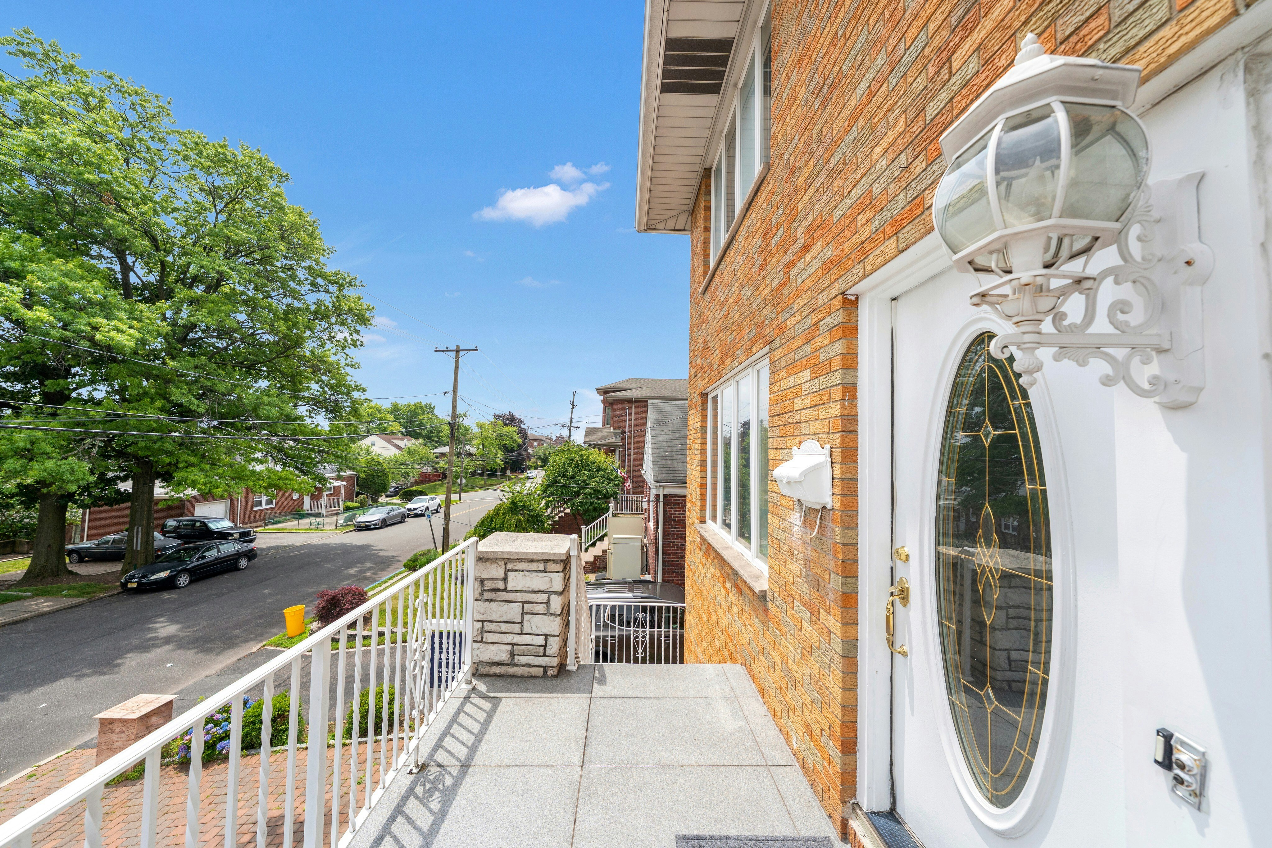 315 13th Street, 2 