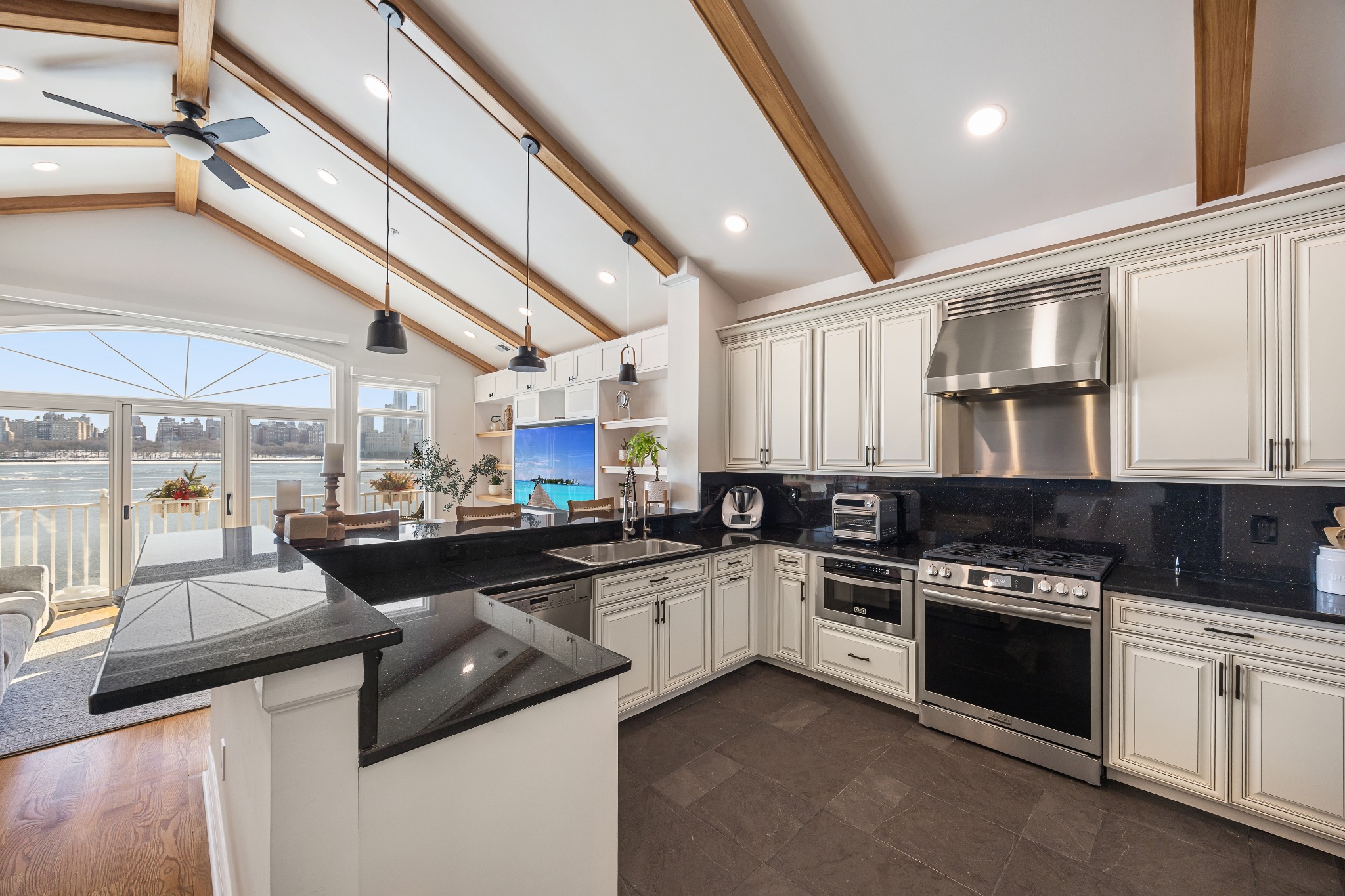 18 Lydia Drive 