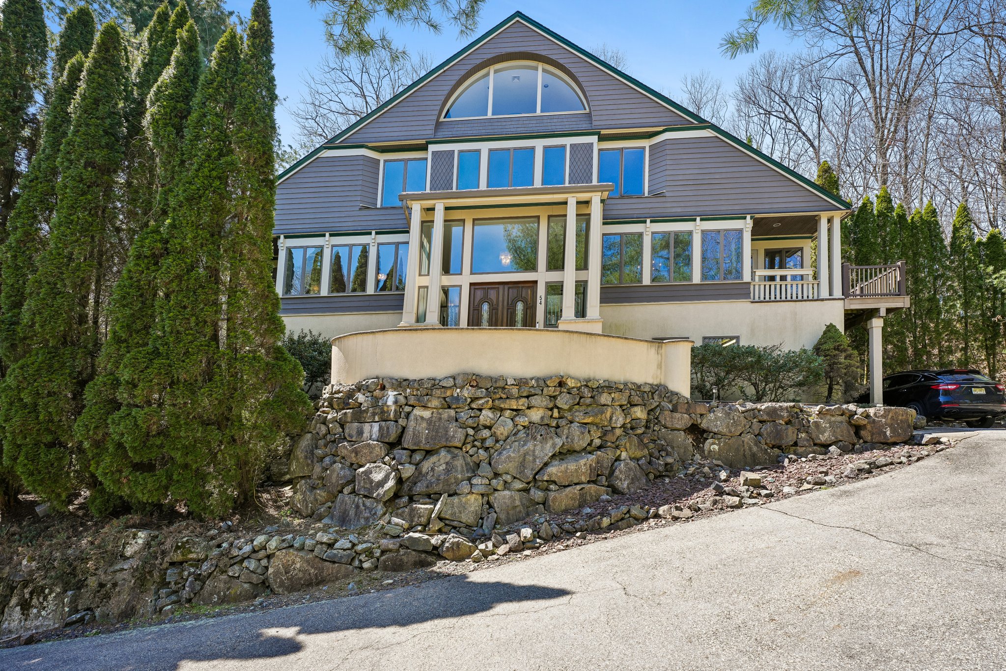 54 Upper High Crest Drive 