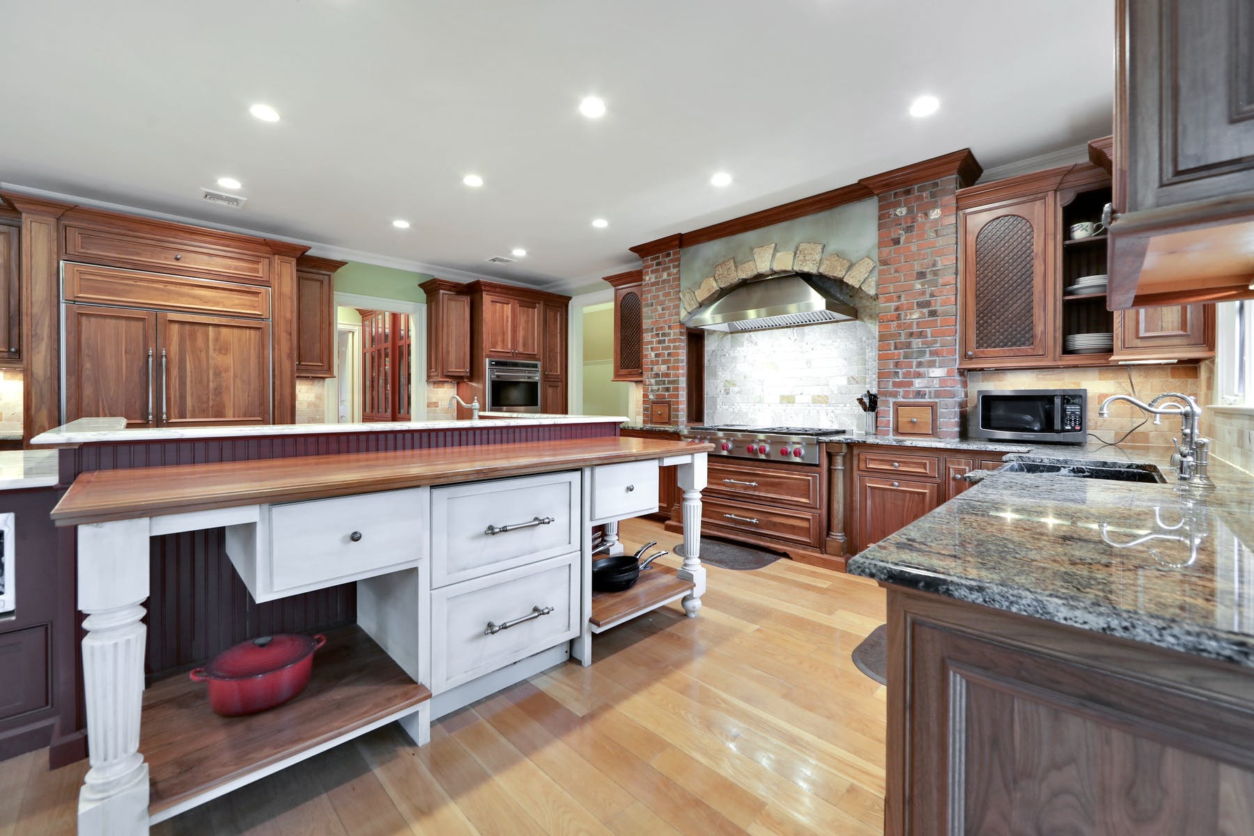 15 Sleepy Hollow Rd 