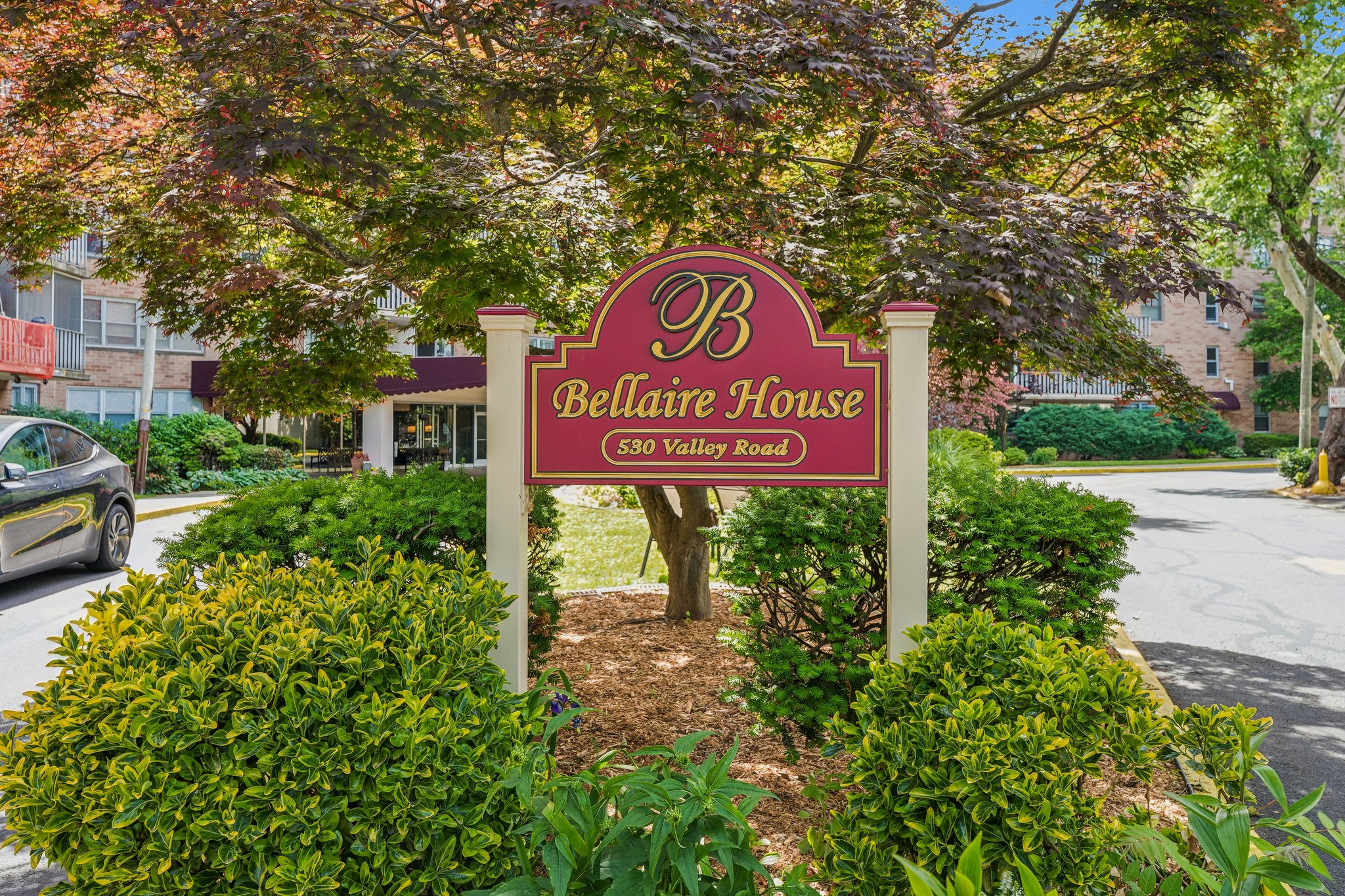 530 Valley Road 
