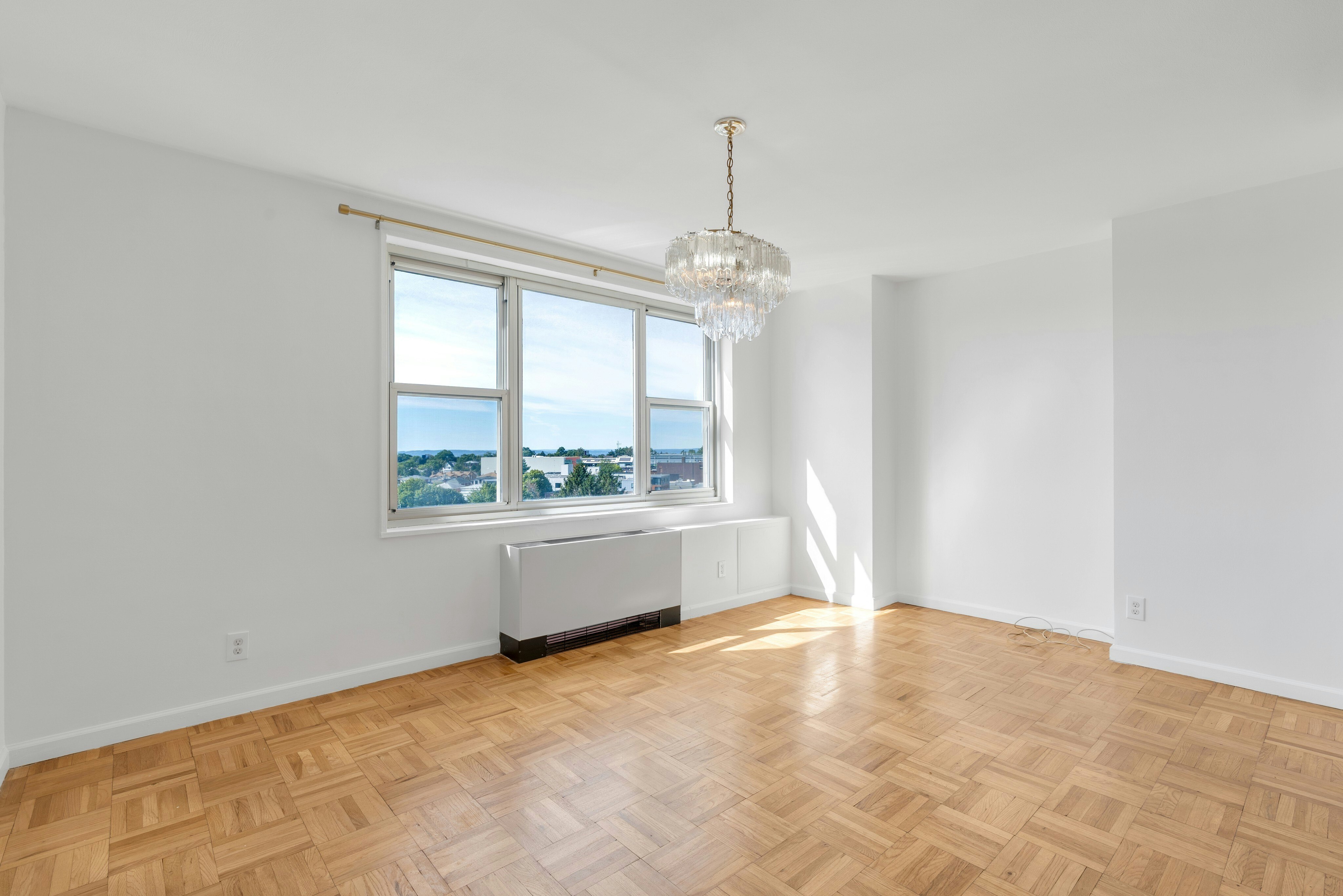 2000 Linwood Avenue 7K