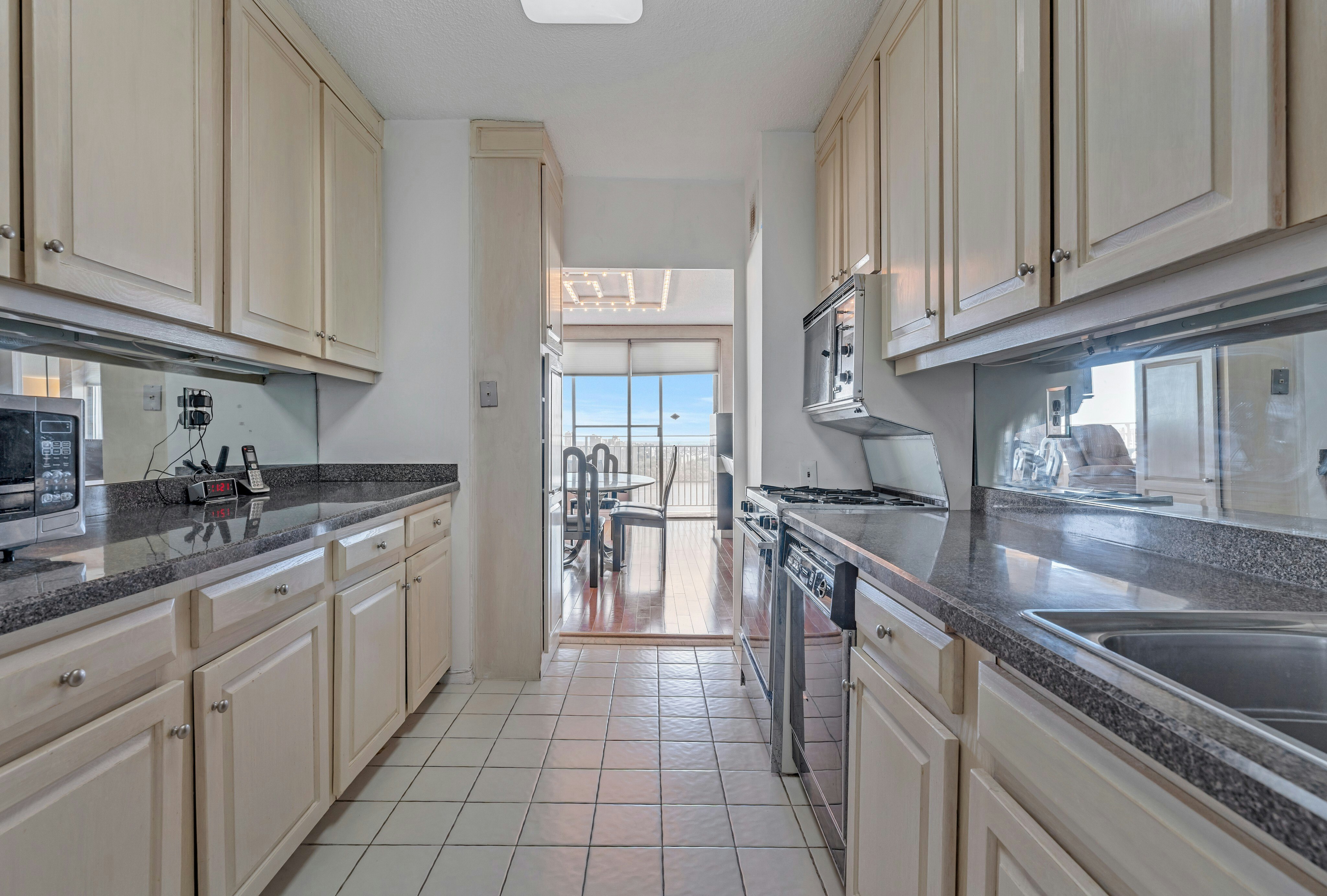 1530 Palisade Avenue  14B 