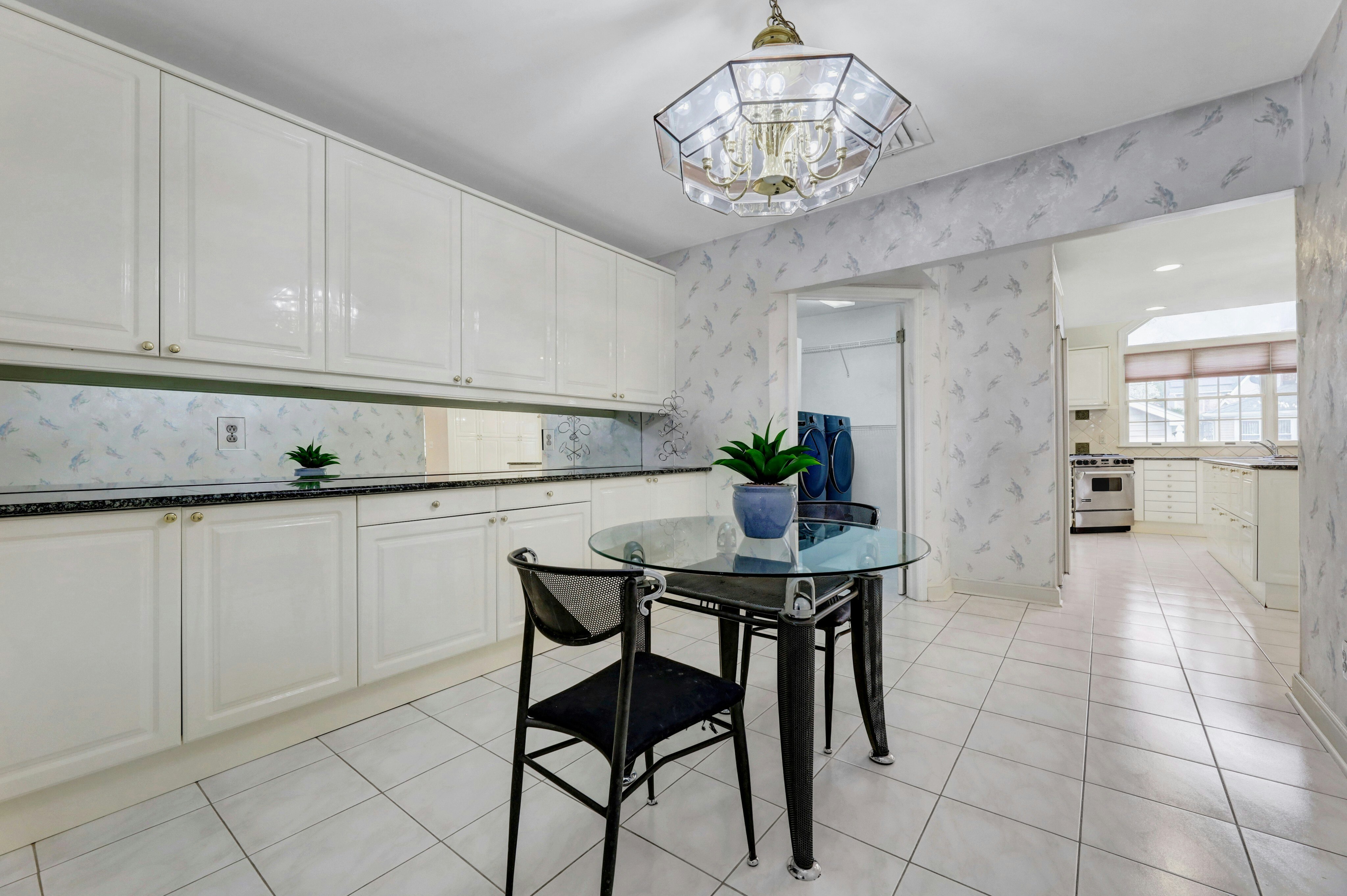 10-15 Ellis Avenue 