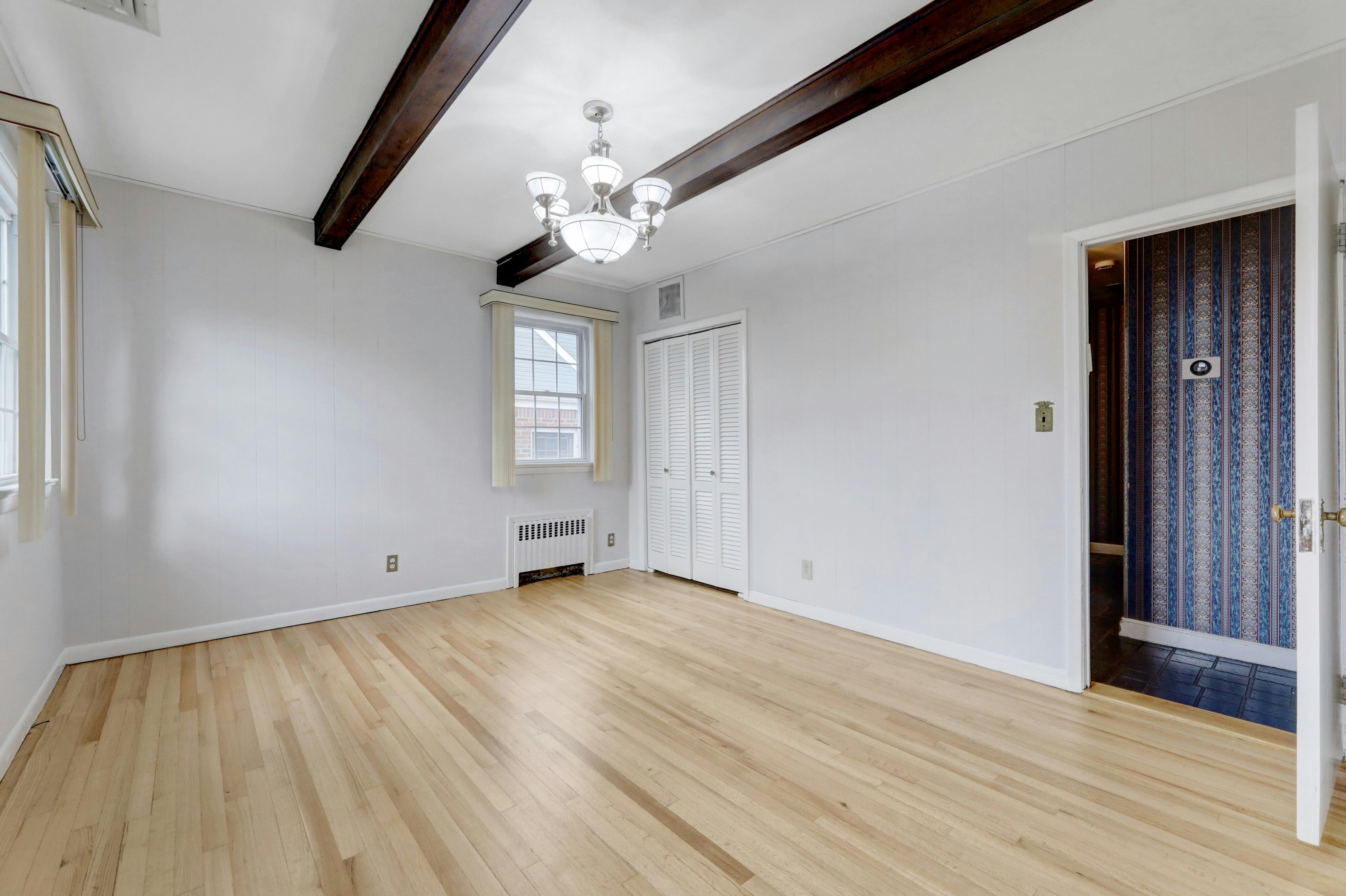 10-15 Ellis Avenue 