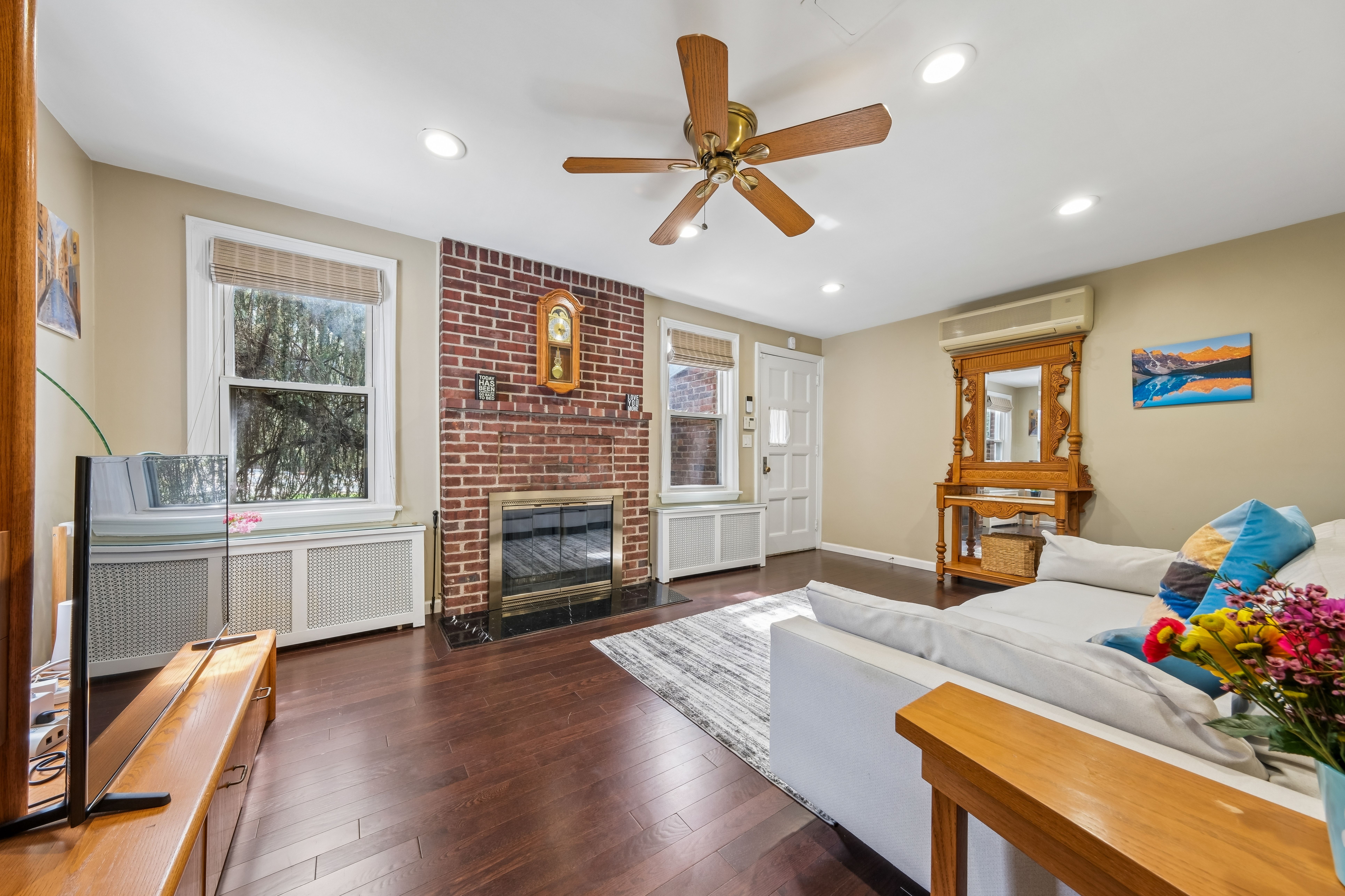 453 Fort Lee Road 