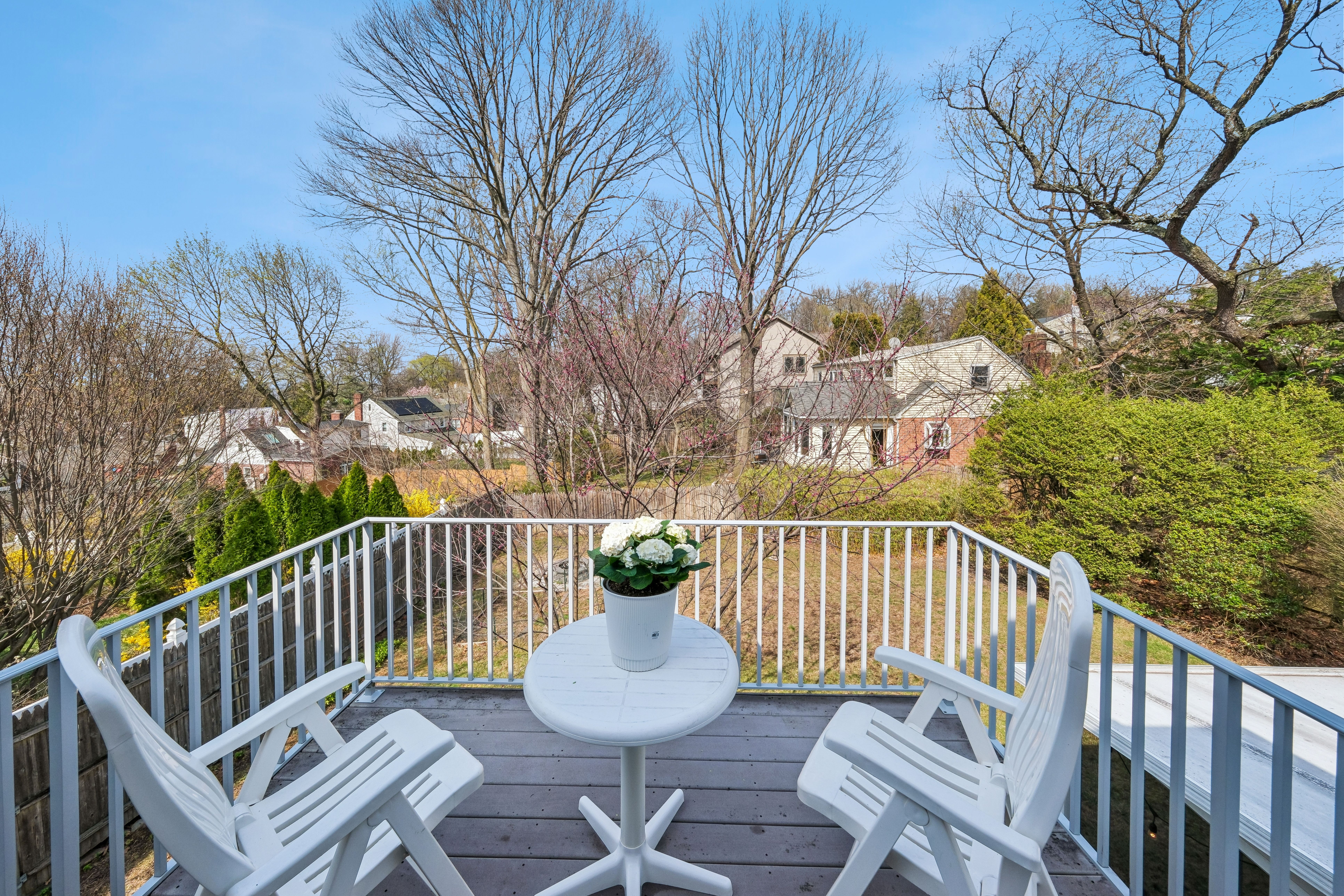 453 Fort Lee Road 