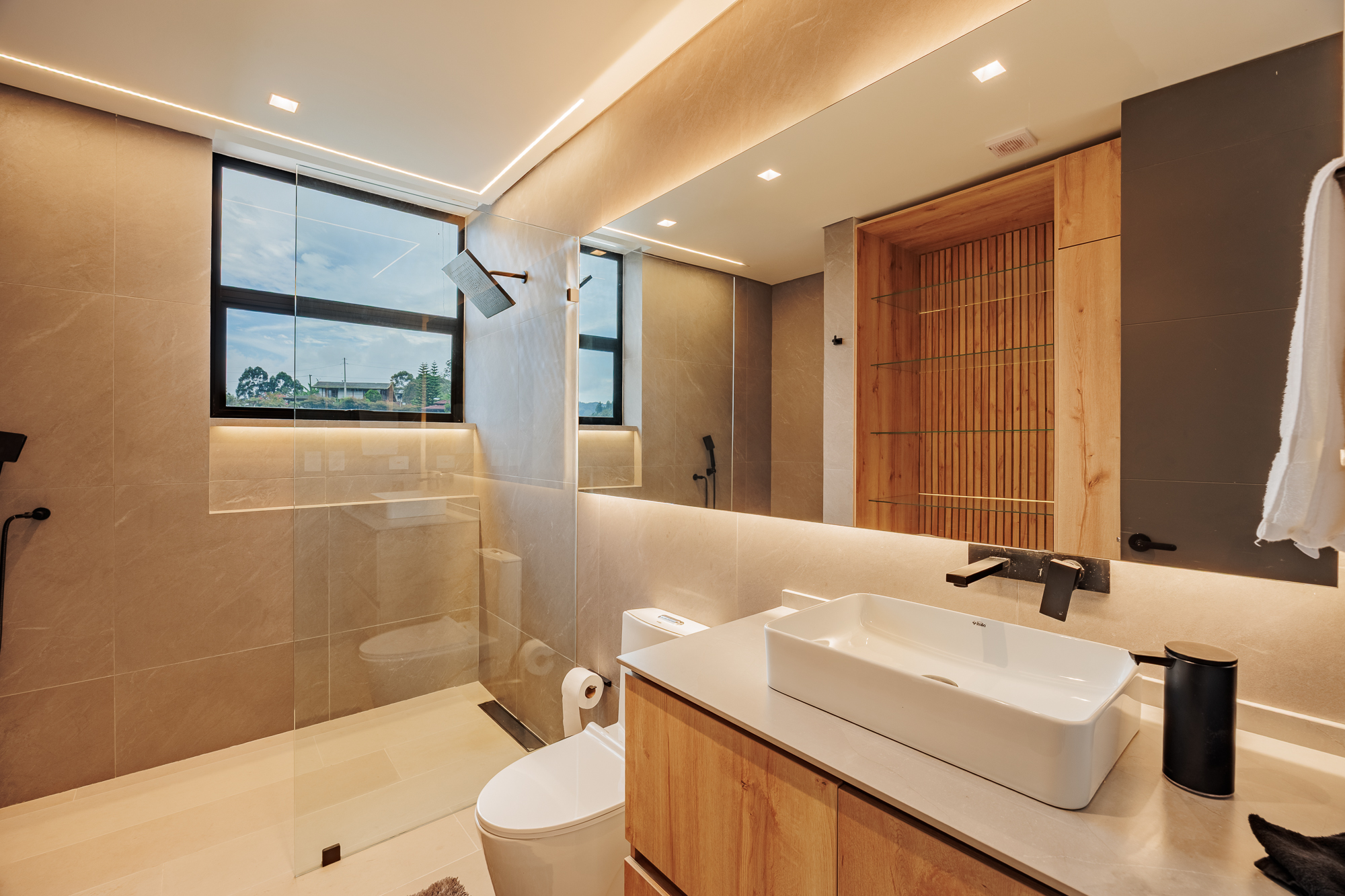 Guatape Reservoir Region 