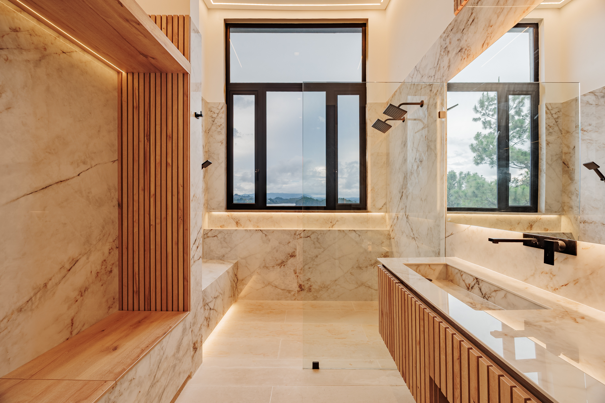 Guatape Reservoir Region 