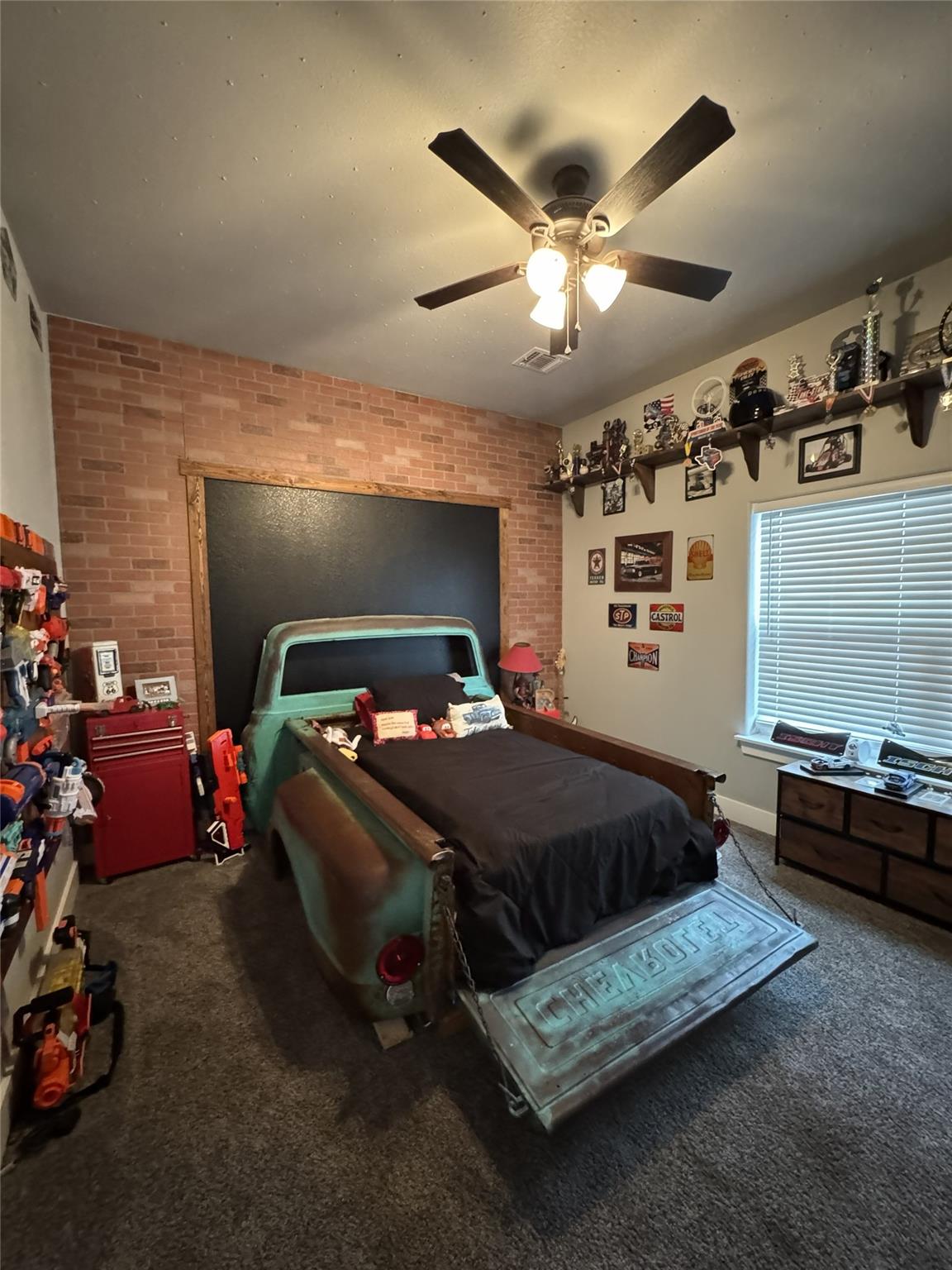 171 Lila LN