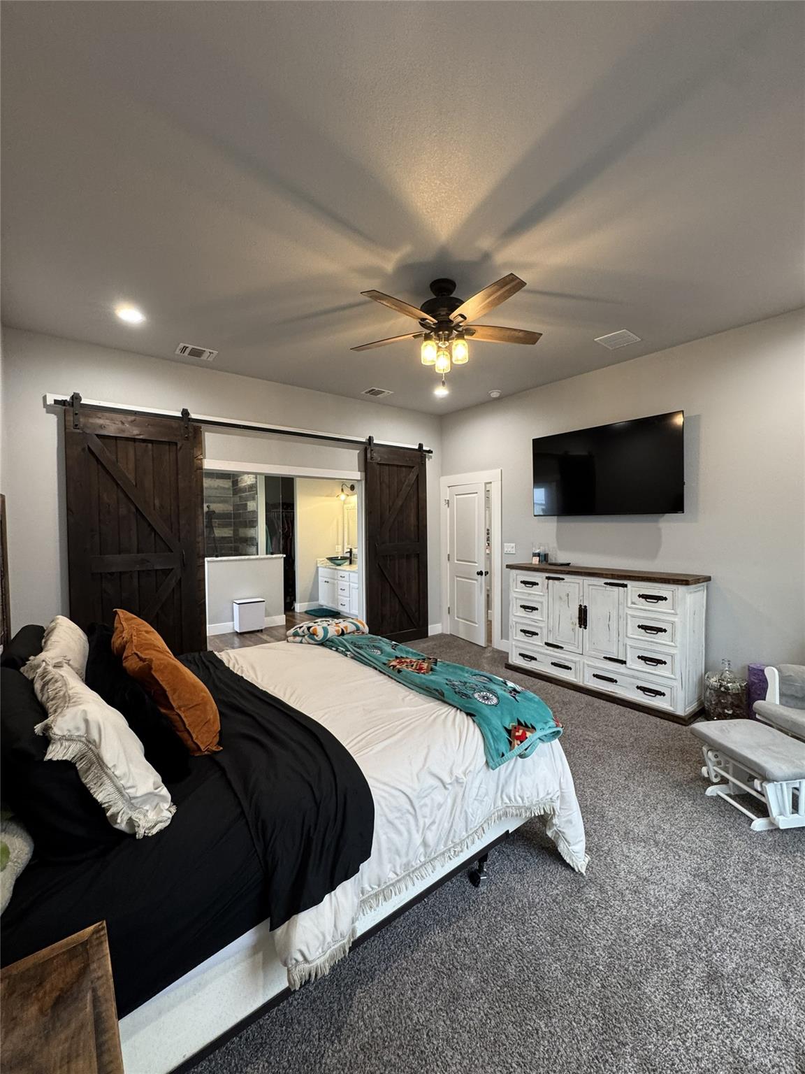 171 Lila LN