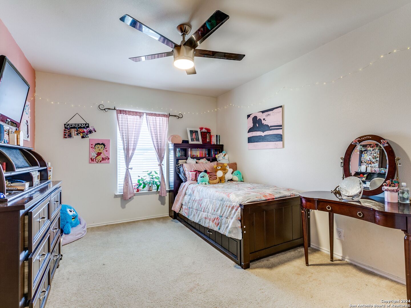 10703 N SHAENRIDGE