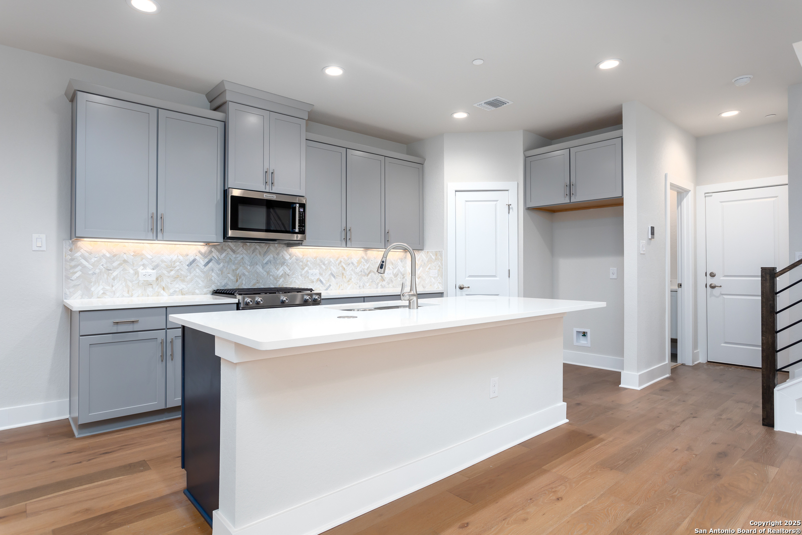503 McMillan