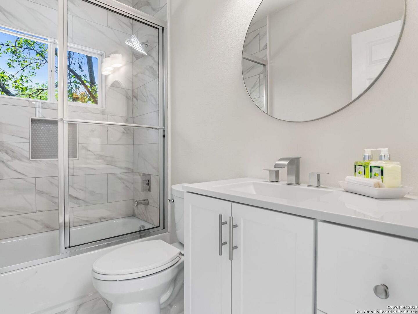 1002 MORNINGSIDE DRIVE 4