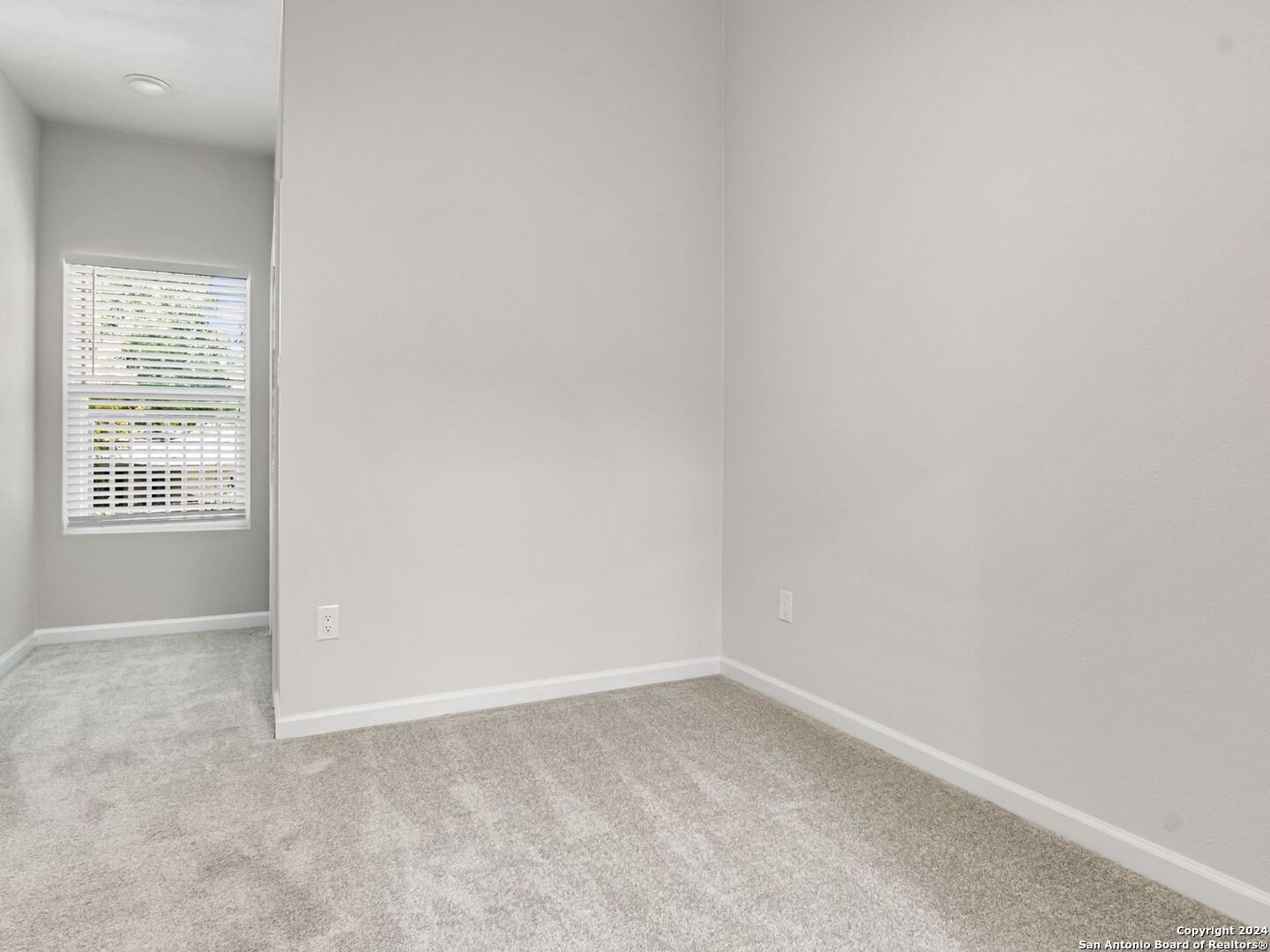 1002 MORNINGSIDE DRIVE 4