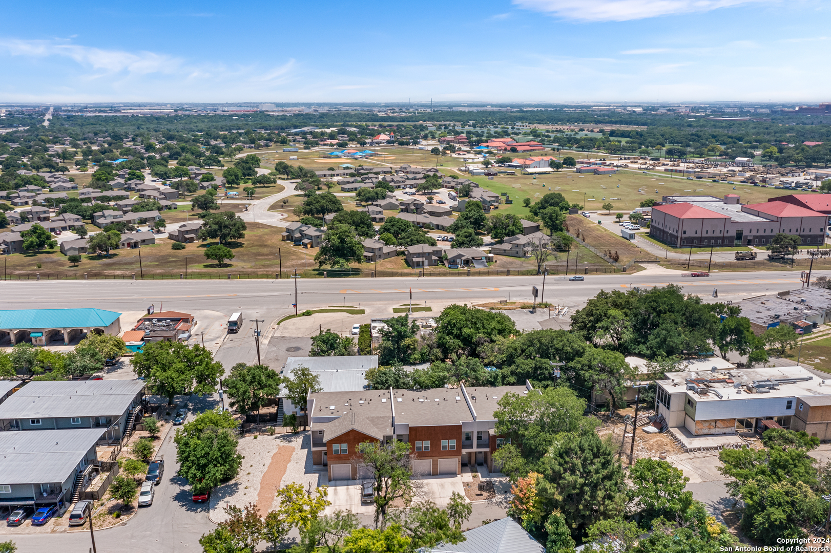 1002 MORNINGSIDE DRIVE 5