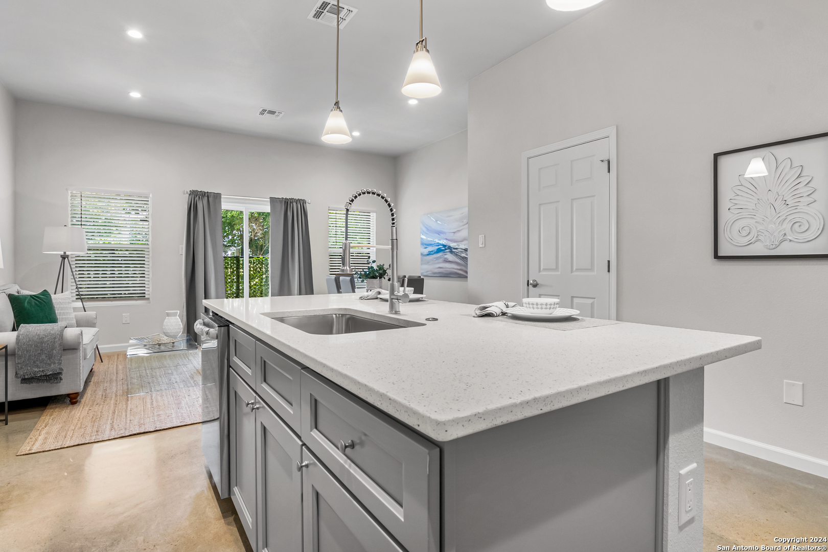 1002 Morningside Dr. 4