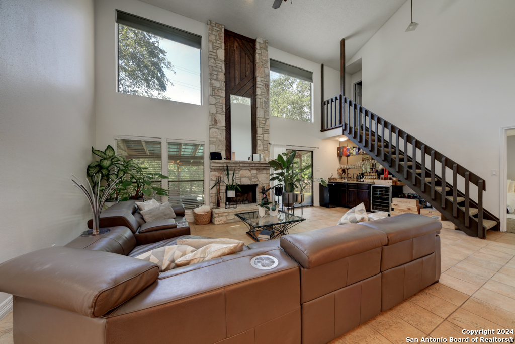 2314 Encino Holw