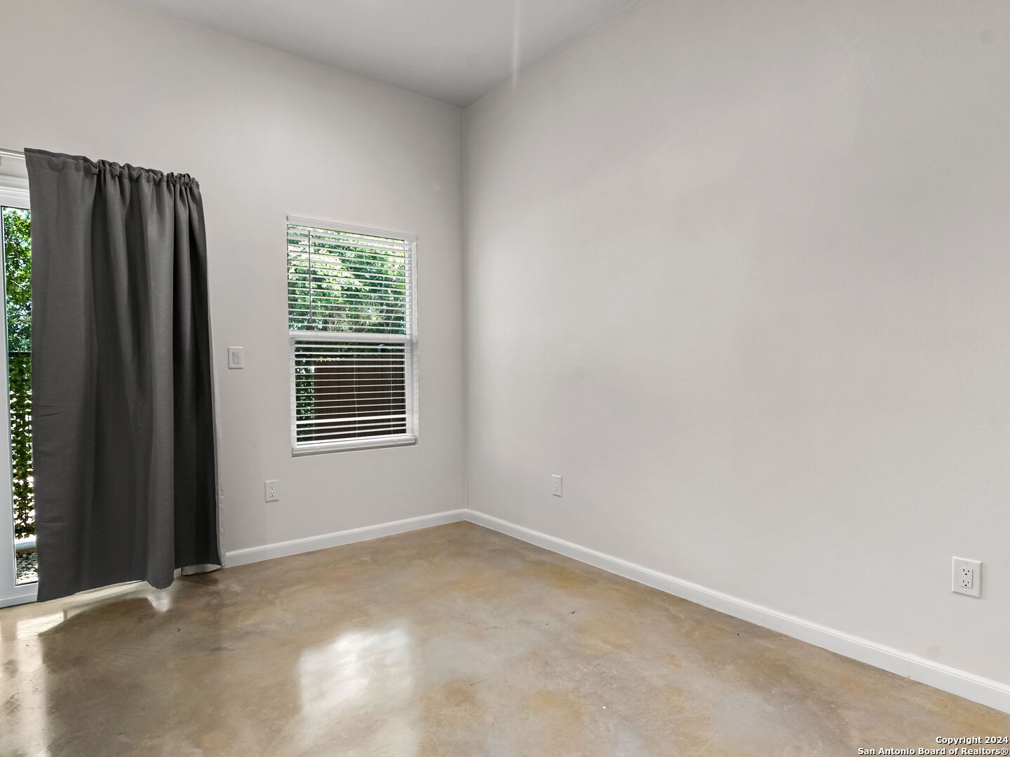 1002 MORNINGSIDE DRIVE 3
