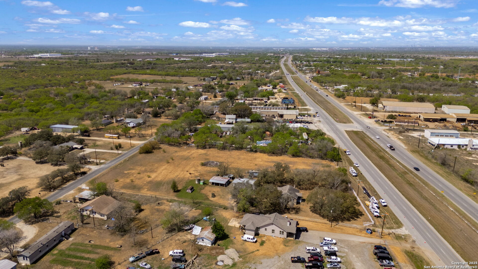6259 W Laguna