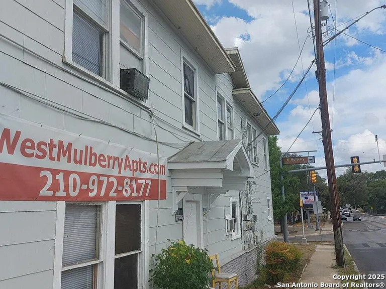 402 Mulberry