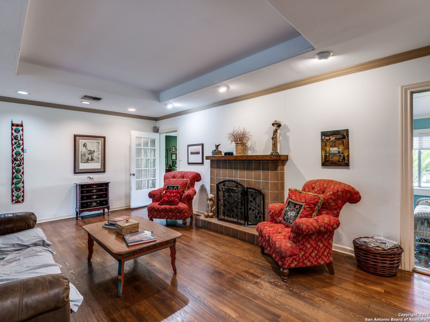 107 Charles RD