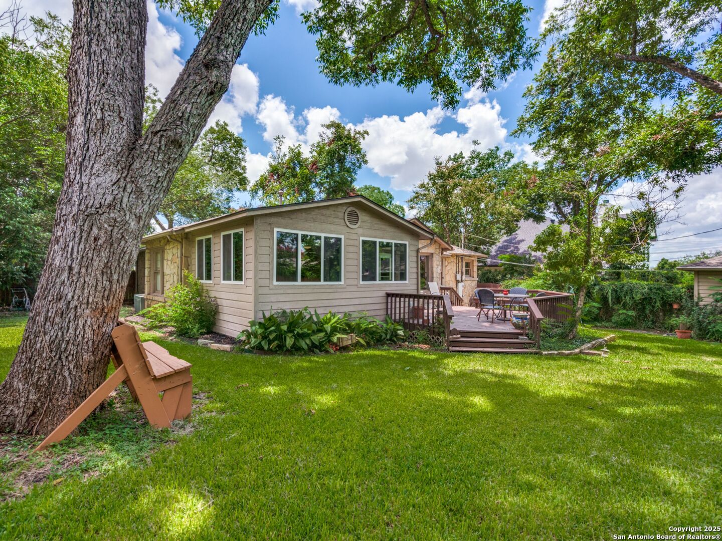 107 Charles RD