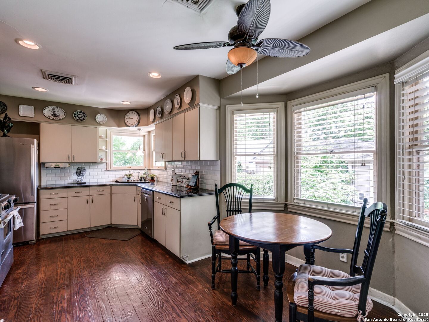 107 Charles RD