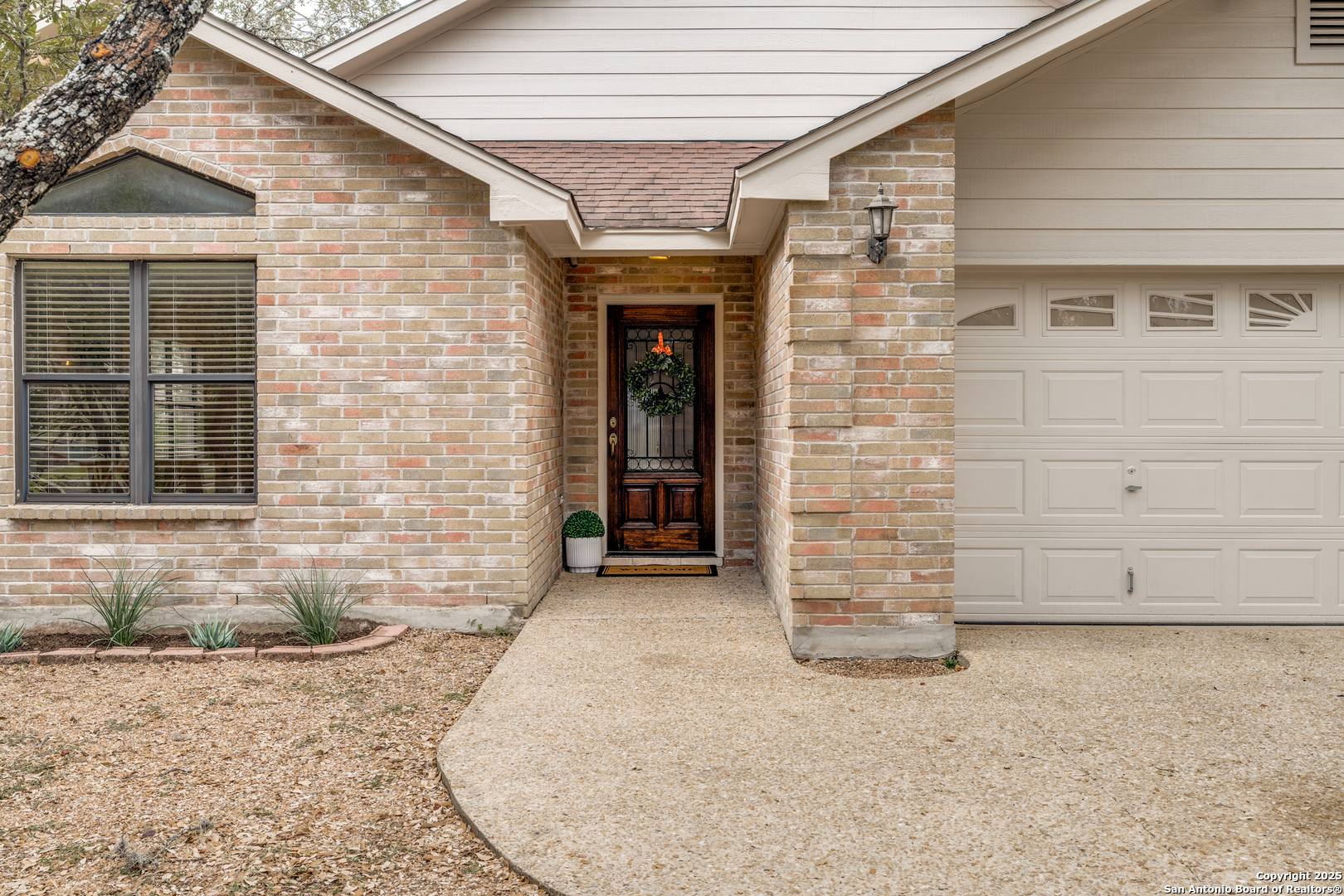 17007 Springhill
