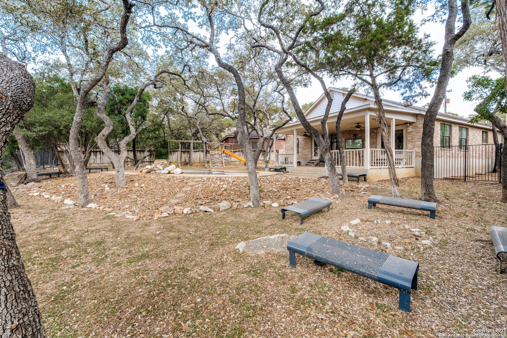17007 Springhill