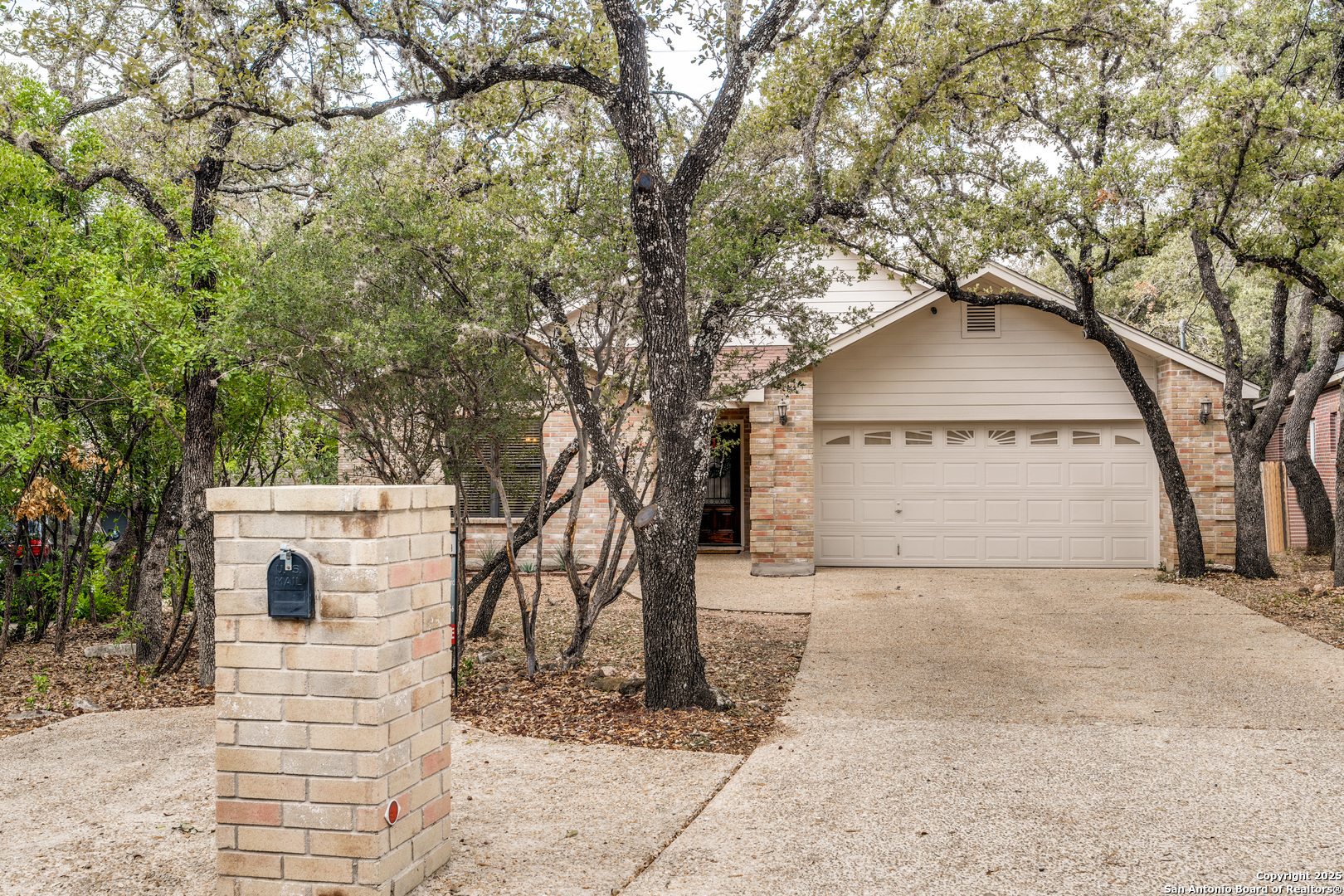 17007 Springhill