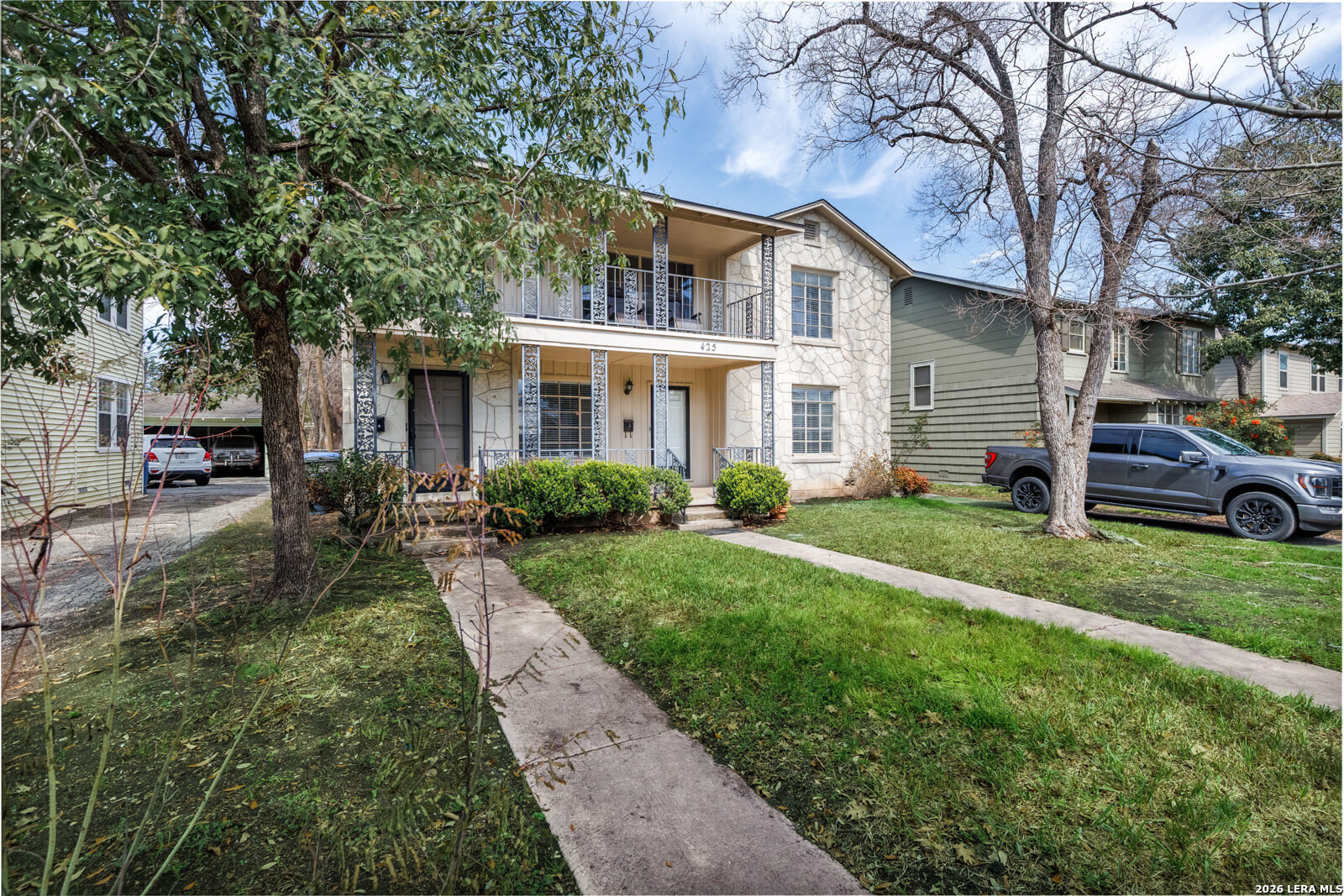 423 Bryn Mawr