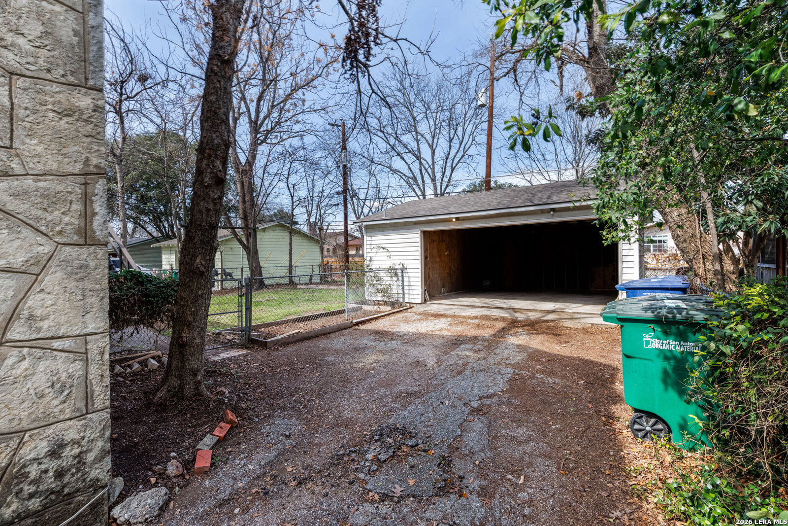 423 Bryn Mawr