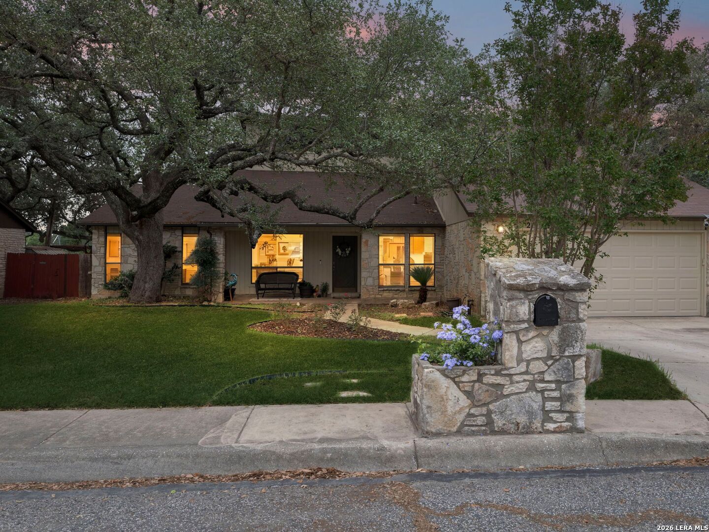 2314 Encino Hollow