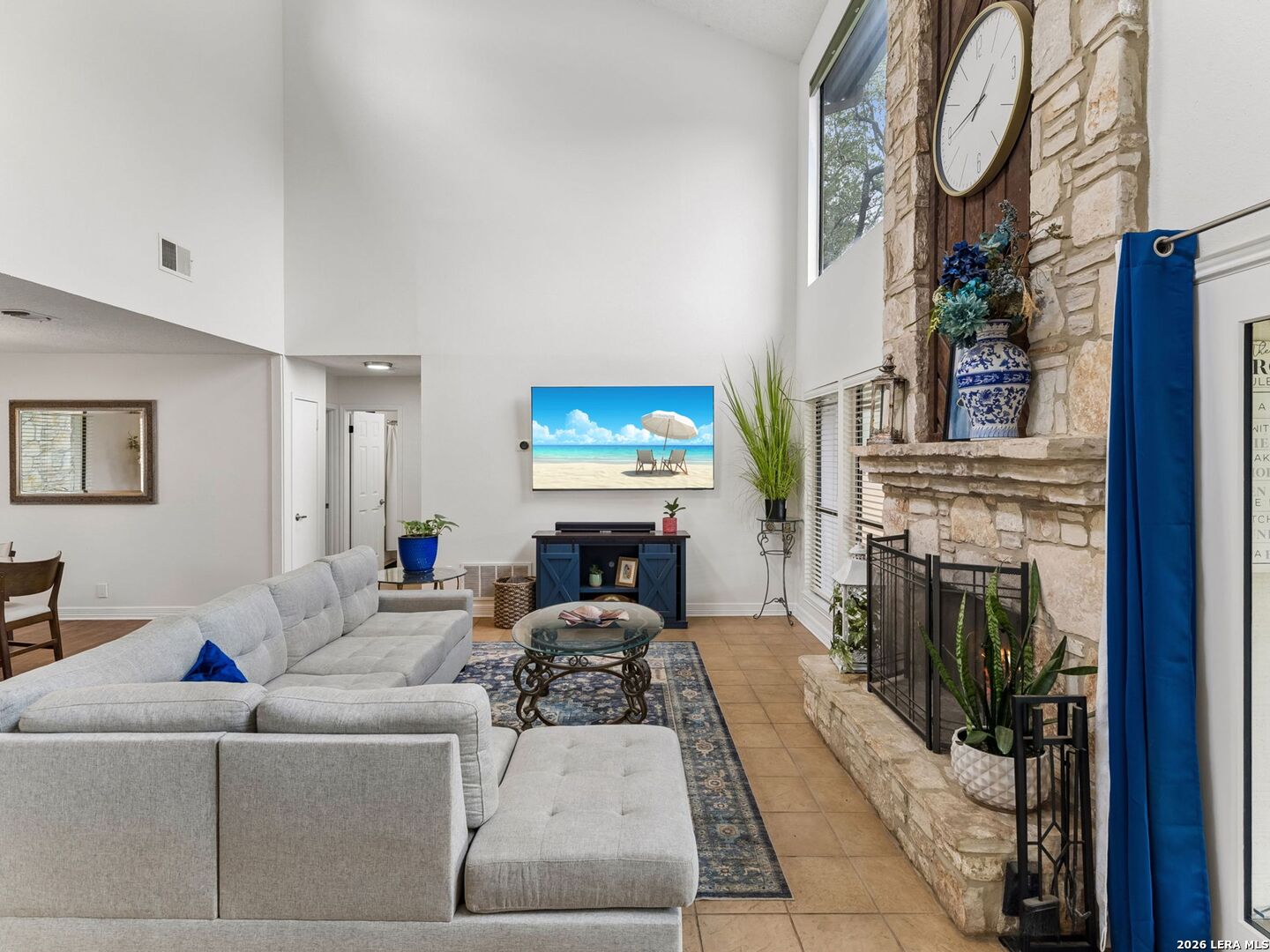 2314 Encino Hollow