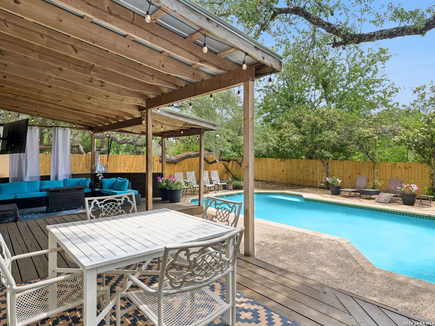 2314 Encino Hollow