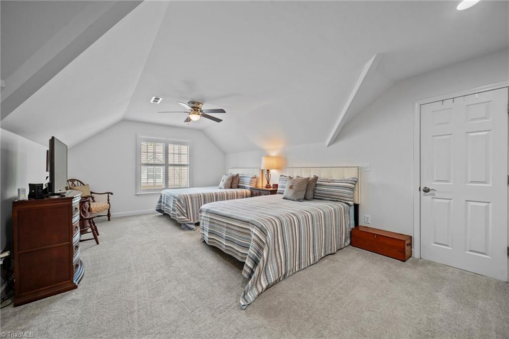 201 Jordan Ridge Way