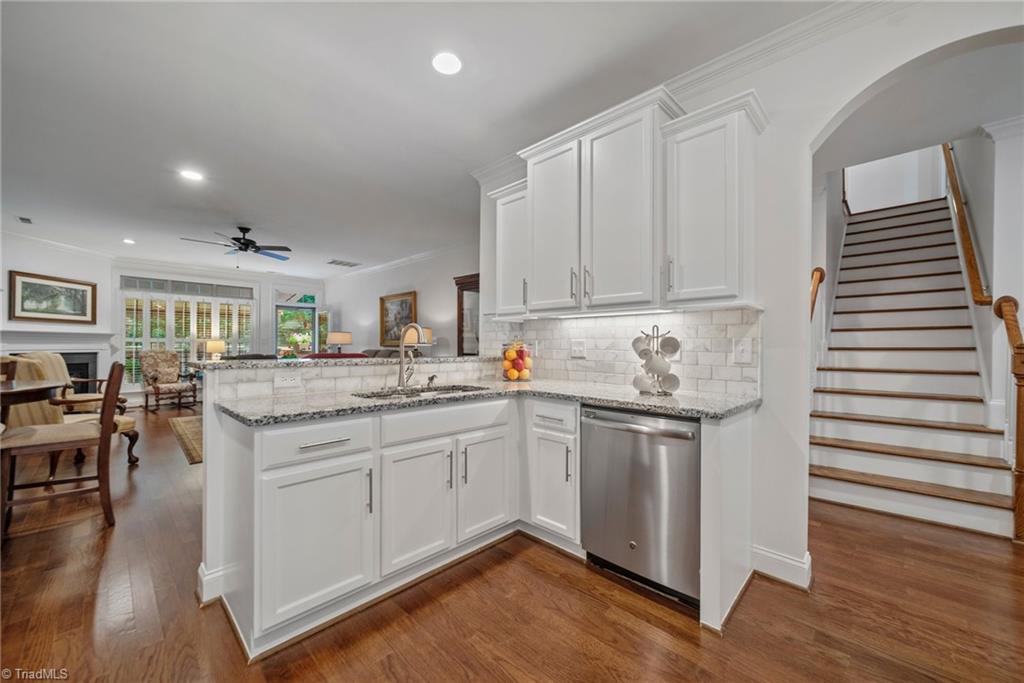 201 Jordan Ridge Way