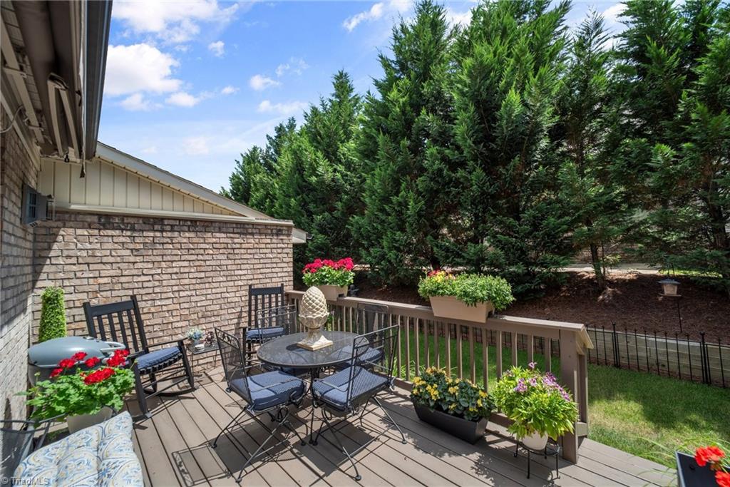 201 Jordan Ridge Way