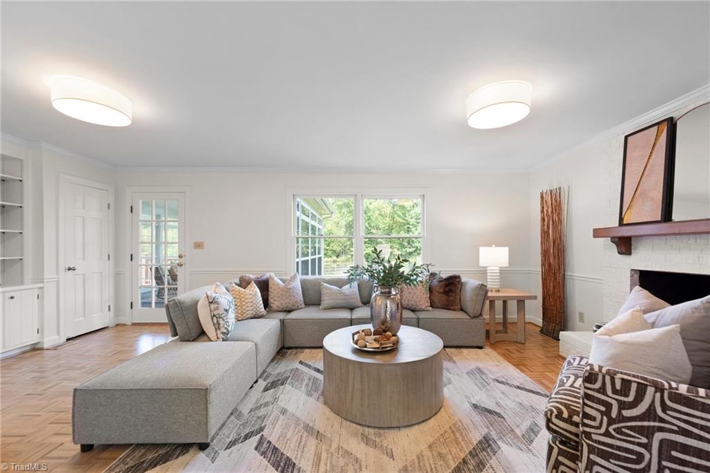 1522 Worthington Place