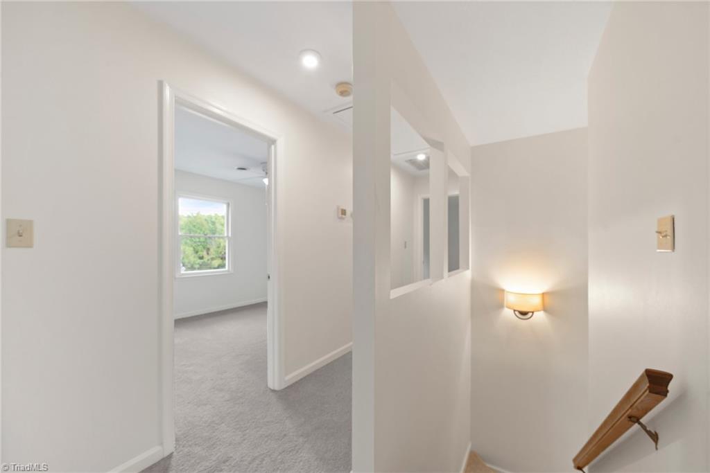 1522 Worthington Place