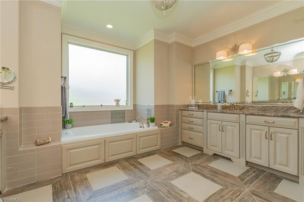 119 Cobblestone Walk Drive