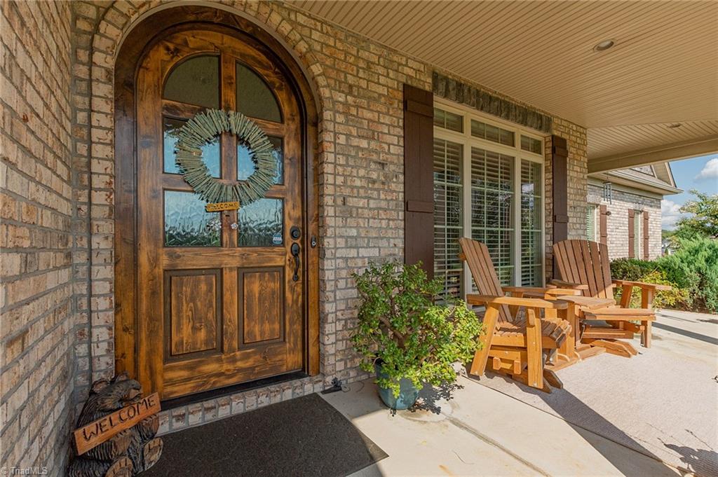 119 Cobblestone Walk Drive