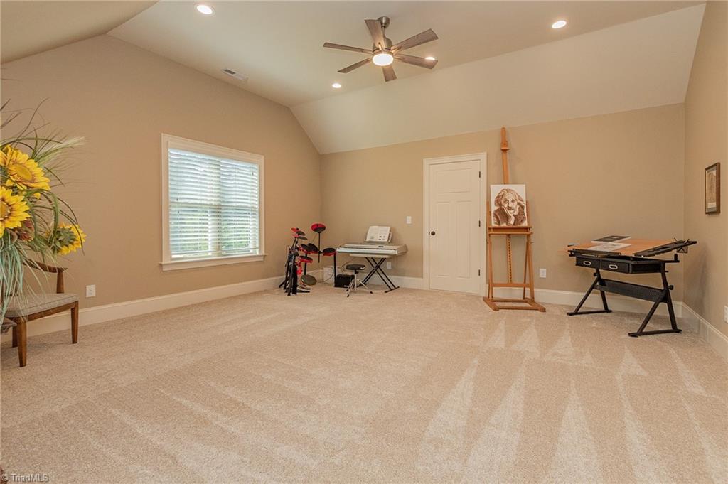 119 Cobblestone Walk Drive