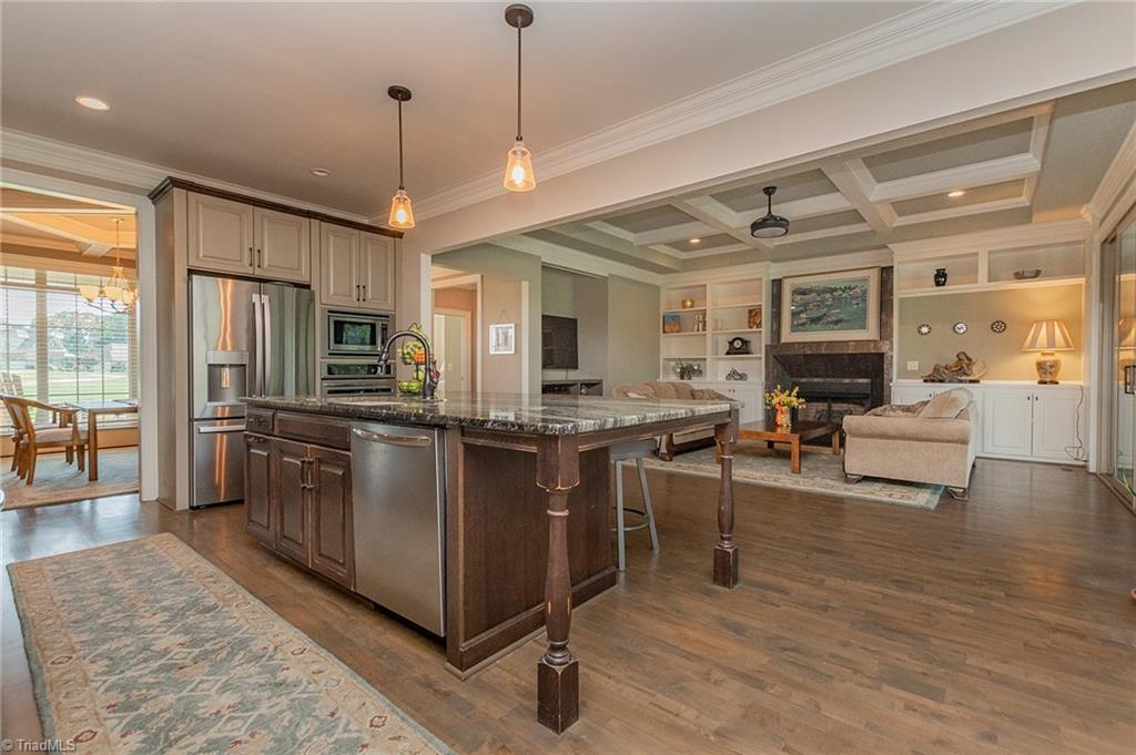 119 Cobblestone Walk Drive