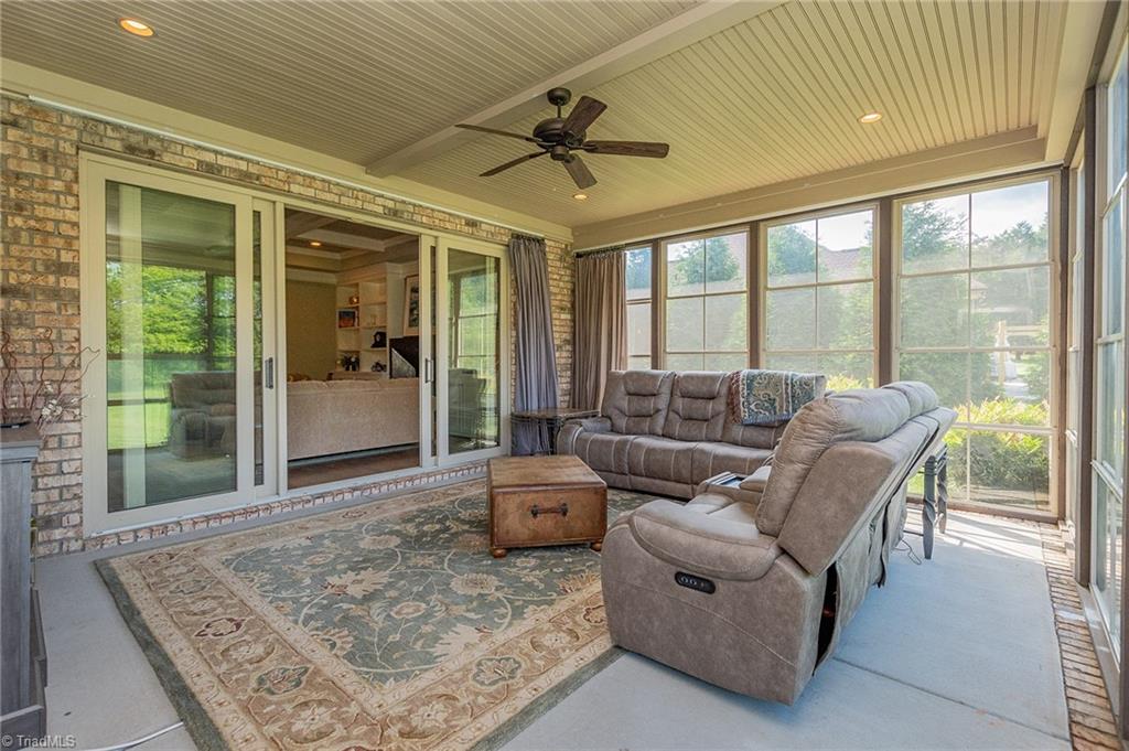 119 Cobblestone Walk Drive