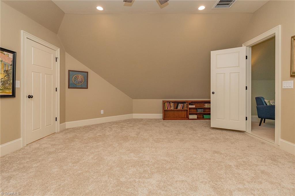 119 Cobblestone Walk Drive